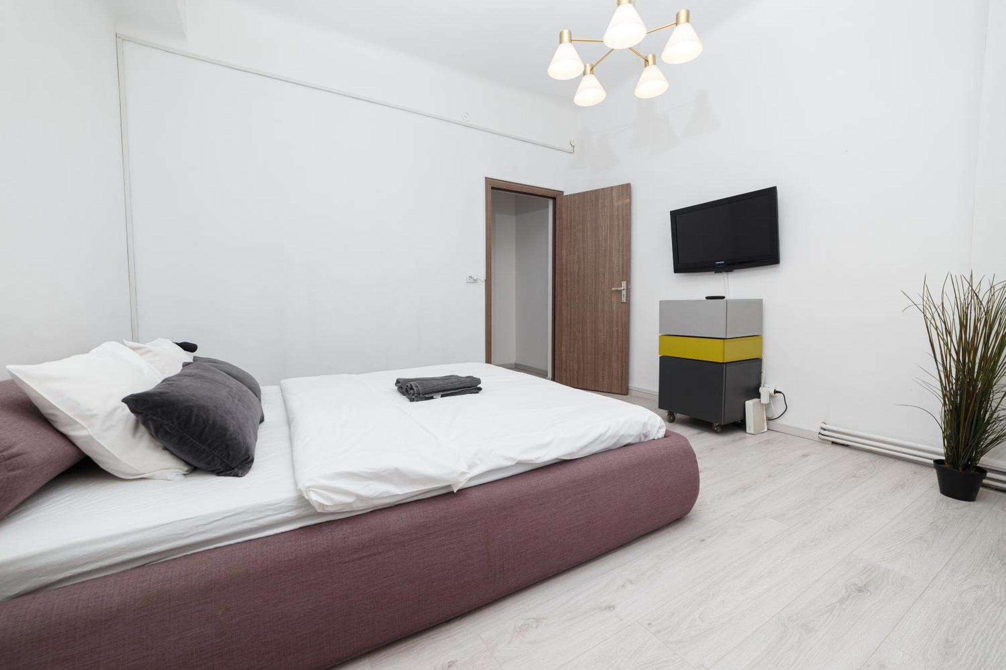Color Apartments Franceza St Bucureşti Ngoại thất bức ảnh