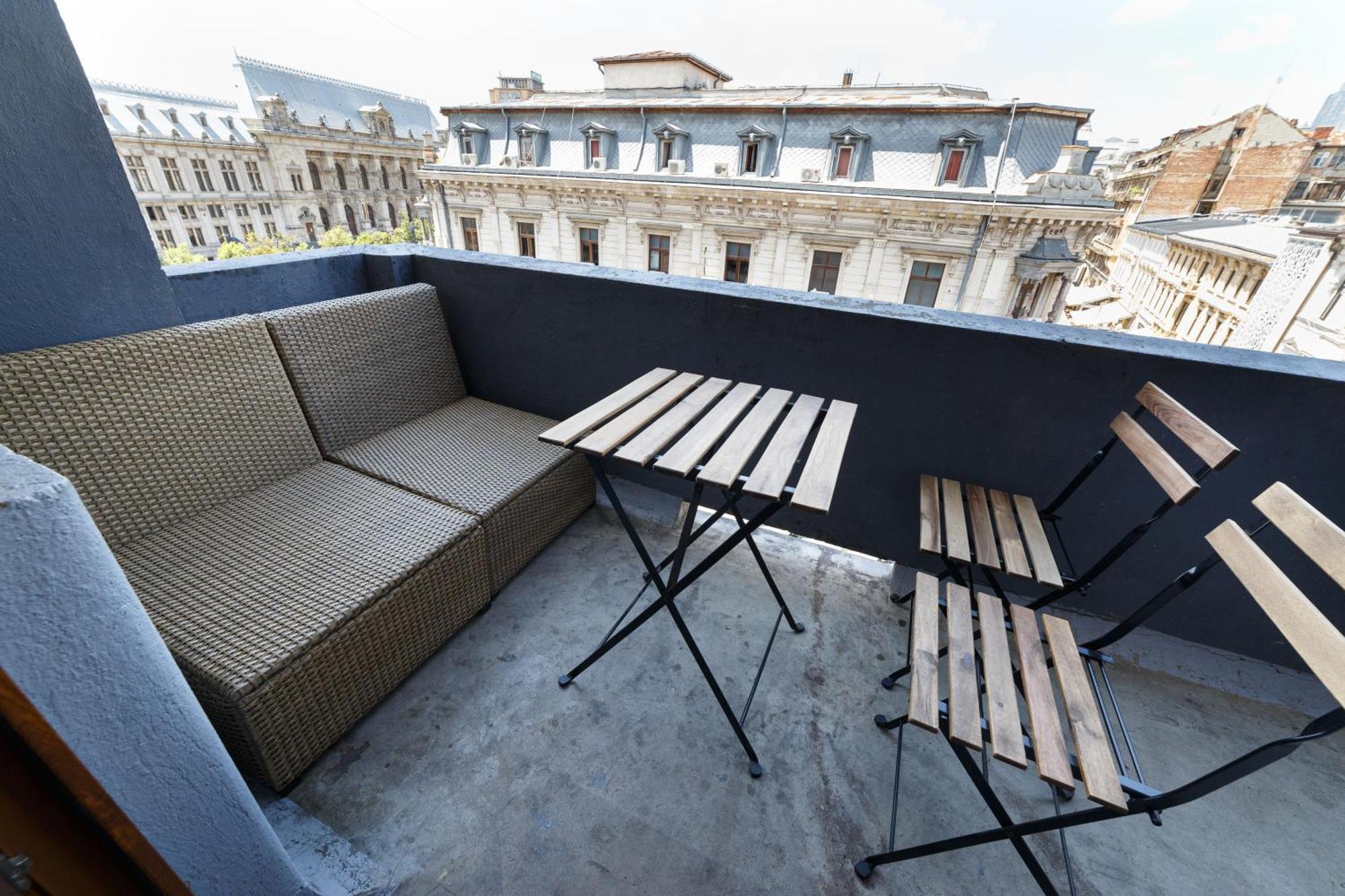 Color Apartments Franceza St Bucureşti Ngoại thất bức ảnh